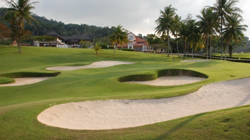 Making the Most of Your Holidays with Phuket Golf