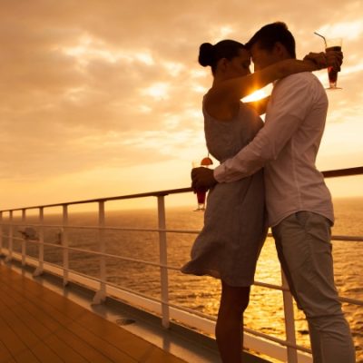 Honeymoon Cruise Tips for Loved Up Newlyweds