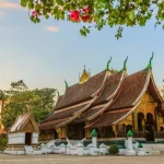 Unveiling the Enchanting Beauty of Wat Xieng Thong: History, Reasons to Visit, Location and Route, Best Time to Visit, and Must-See Sights