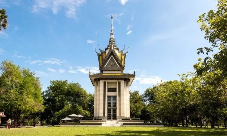 Choeung Ek Genocidal Center: Honoring the Memory and Understanding the Tragic History of Cambodia