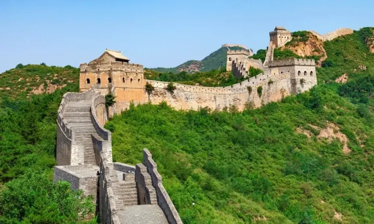 The Great Wall of China: Unveiling the Magnificent Wonder of Human Ingenuity and History