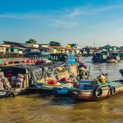 The Mekong River Delta: A Captivating Tapestry of Nature and Culture