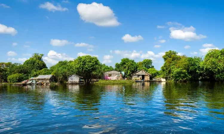 Tonle Sap: Exploring the Serene Beauty and Rich Biodiversity of Cambodia's Great Lake