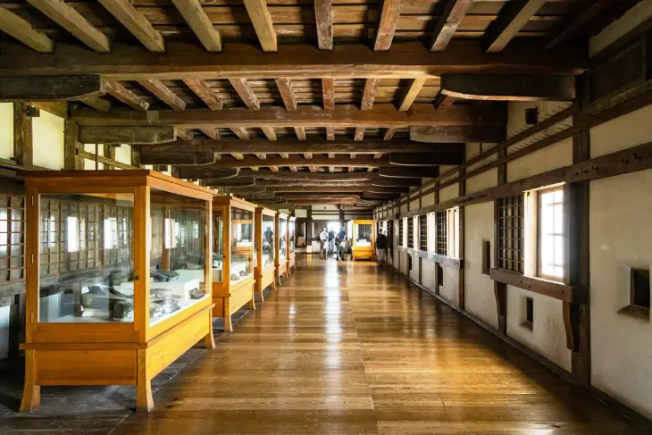 Himeji Castle: Exploring the Castle Complex